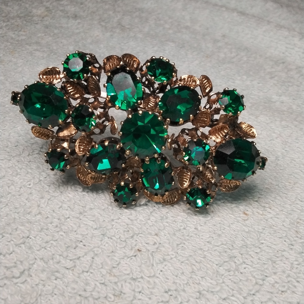Vintage, Green Austrian,Swarovski Emerald Cut,  Brooch/ Pin.